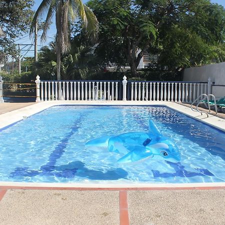 Villa Katherine Melgar Esterno foto