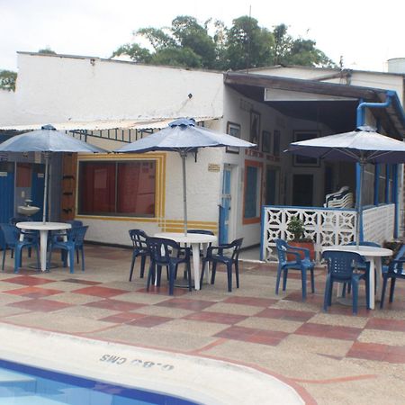 Villa Katherine Melgar Esterno foto