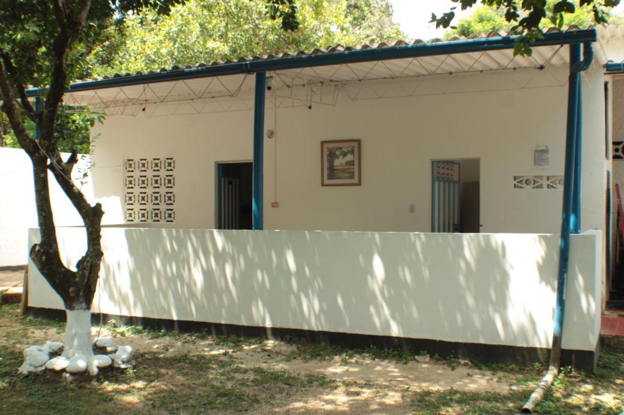 Villa Katherine Melgar Esterno foto