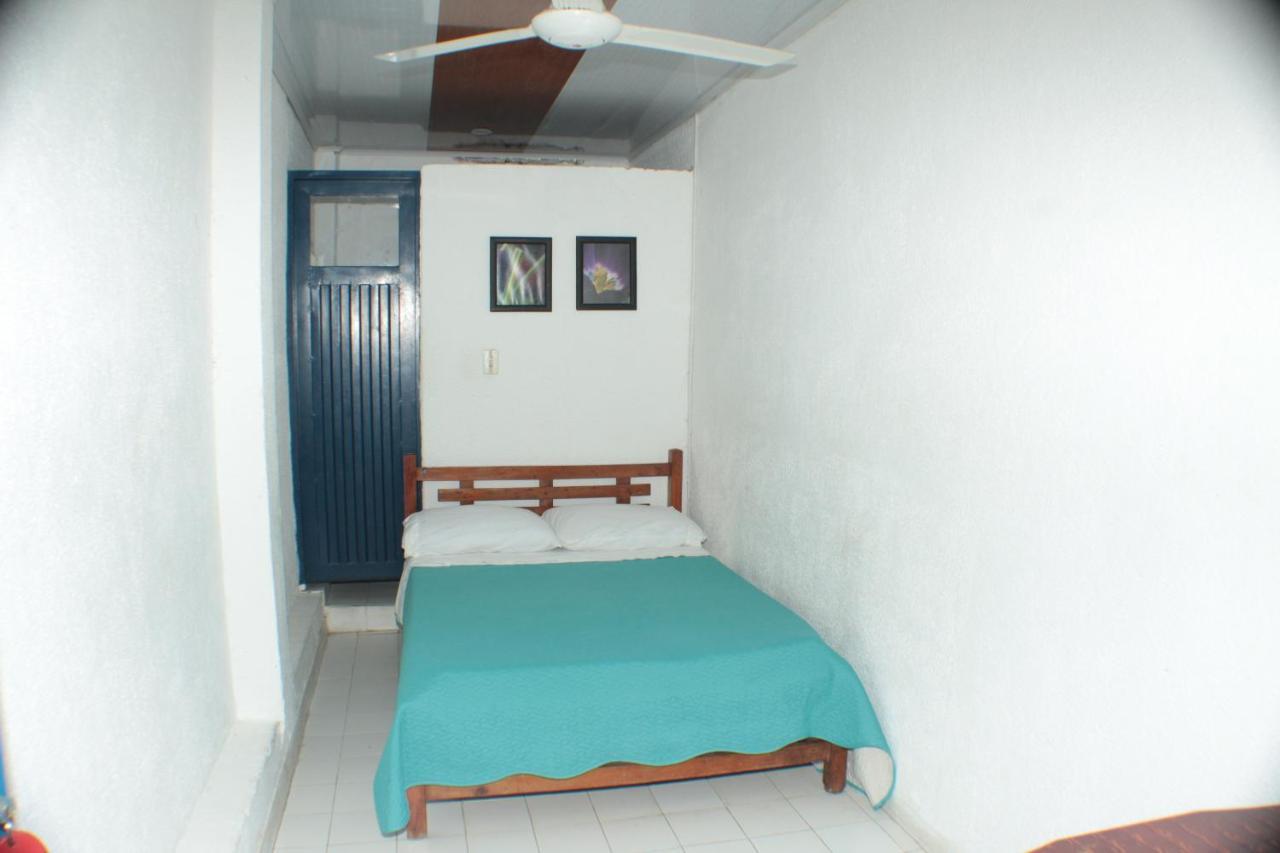 Villa Katherine Melgar Esterno foto